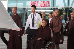 Thiền sư Thích Nhất Hạnh về Việt Nam