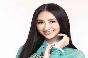 Hà Thu tạm dẫn đầu bình chọn Hoa hậu ảnh tại Miss Earth