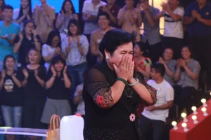 Cô bán chè giành 100 triệu từ Thách thức danh hài 