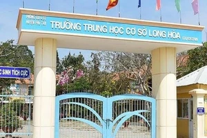 Vụ nữ sinh bị đánh: Đề nghị kỷ luật thầy giáo, hiệu trưởng