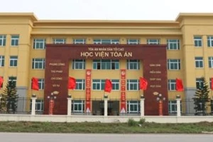 Học viện Tòa án không tuyển nữ sinh trên 60 kg
