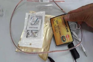 Công an chỉ bí kíp phát hiện thiết bị gian lận công nghệ cao 