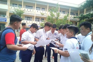 Thí sinh thi THPT quốc gia 2019 tại Cần Thơ. Ảnh: Cẩm Giang 