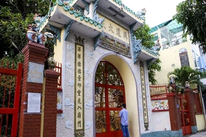 Người dân tưởng nhớ Đức Thánh Trần nhân lễ giỗ lần thứ 721