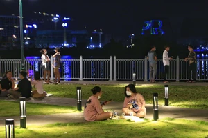 Giới trẻ TP.HCM và lịch sử công viên Bến Bạch Đằng