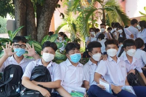 Thi tuyển lớp 10 tại TP.HCM: Thí sinh thoải mái bước vào môn thi cuối 