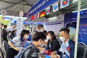 Vừa nhập học, nhiều tân sinh viên đã đuối, muốn chuyển hướng