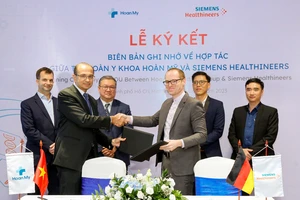 Tập đoàn Y khoa Hoàn Mỹ và Siemens Healthineers ký hợp tác chăm sóc sức khỏe toàn diện