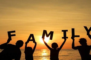 Ngày Gia đình Việt Nam: “Chất keo hàn gắn những rạn nứt”