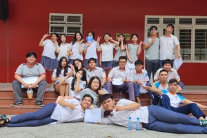 Thí sinh bước vào môn ngoại ngữ với tâm lý thi hết sức để 'chơi không hối hận'