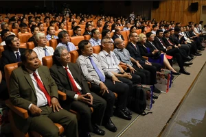 Công bố Giải thưởng SIU Prize – Vì trí thức Việt với giải nhất trị giá 2 tỷ đồng