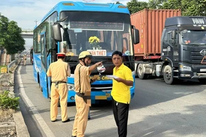 Ngăn chặn tai nạn giao thông nghiêm trọng, thương tâm dịp cuối năm 