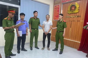 Đề nghị truy tố người đánh cô gái giữa đường ở quận 4 