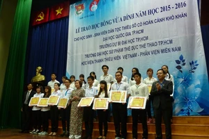 Muốn trở thành bộ đội để cầm súng bảo vệ biển đảo quê hương