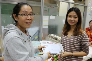 Bạn đọc chung sức giúp cô sinh viên nghèo ghép tủy