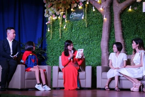 Trang Pháp không coi trọng view MV Đừng để con một mình