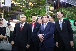 Chung tay xây dựng hình ảnh TP.HCM thân thiện và năng động