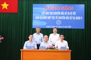 Phó Chủ tịch TP.HCM: Chuyển đổi số phải từ sự mong mỏi của dân