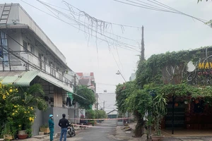 Có trường hợp nghi nhiễm, TP Thủ Đức phong tỏa 1 con hẻm