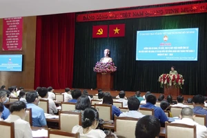 Người ứng cử ĐBQH phải ghi rõ: Chỉ có một quốc tịch Việt Nam