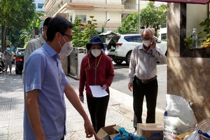 Phó Thủ tướng gợi ý MTTQ TP.HCM kêu gọi F0 khỏi bệnh làm tình nguyện viên