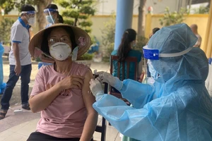 TP Thủ Đức tiêm vaccine ngừa COVID-19 liều bổ sung và nhắc lại từ hôm nay