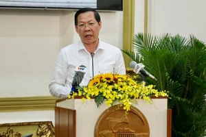Chủ tịch TP.HCM: Lấy kết quả giải ngân vốn đầu tư công để xem xét trách nhiệm cụ thể 