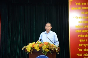 Chủ tịch UBND TP.HCM: Quận 1 có thể nghiên cứu mở phố tài chính