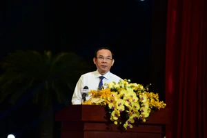 Bí thư Nguyễn Văn Nên: TP.HCM không đổ lỗi việc suy giảm tăng trưởng kinh tế