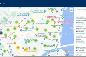 TP.HCM: Người dân quận 1 vào WEBGIS để quyết định lập hộ kinh doanh 