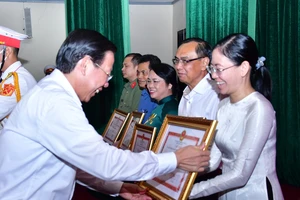 Chủ tịch UBND TP.HCM: Quân nhân xuất ngũ là nguồn nhân lực cho hệ thống chính trị 