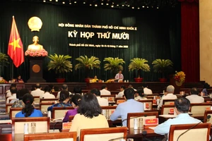 HĐND TP.HCM triệu tập kỳ họp chuyên đề nhằm thực hiện Nghị quyết 98