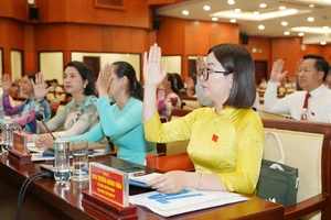 TP.HCM hỗ trợ ngành kiểm sát, tòa án, thi hành án dân sự và Sở Ngoại vụ 19 triệu đồng/biên chế/năm 