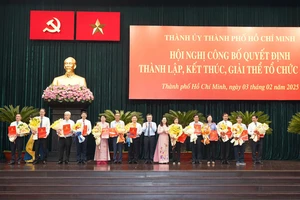 TP.HCM kết thúc hoạt động 3 ban cán sự Đảng, 11 Đảng đoàn và giải thể 7 cơ quan Đảng 