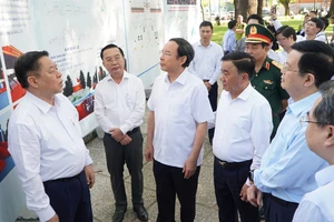 Đoàn công tác Trung ương khảo sát việc tổ chức Lễ kỷ niệm 50 năm thống nhất đất nước tại TP.HCM