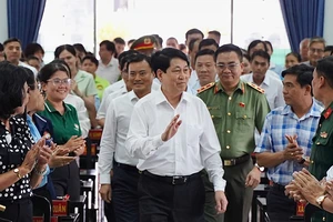 Chủ tịch nước Lương Cường tiếp xúc cử tri huyện Củ Chi, Hóc Môn sau kỳ họp thứ 9