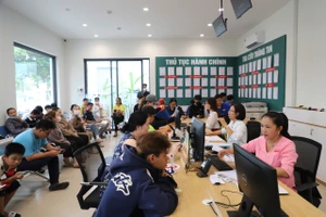 Phường đông dân ở TP.HCM nhận 10.000 hồ sơ trong 3 tháng vận hành chính quyền 2 cấp