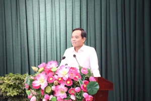 Bí thư Trần Lưu Quang: Tin tưởng tới một lúc sẽ không còn 'cò đất' nữa