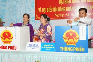 TP.HCM: Đến 15 giờ, 43/168 xã phường đạt tỉ lệ cử tri đi bỏ phiếu trên 90%