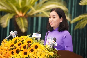 Cử tri TP.HCM đề nghị giải quyết dứt điểm các dự án treo, xử lý lãng phí tài sản công