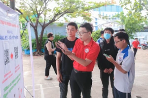 TP.HCM tìm 'lối ra' cho sắp xếp hơn 5.000 người hoạt động không chuyên trách