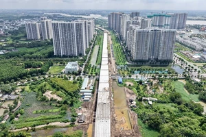Thành ủy TP.HCM yêu cầu tháo gỡ vướng mắc nguồn cung vật liệu xây dựng