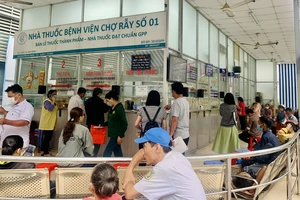 Kiến nghị chi trả khi người có thẻ bảo hiểm y tế tự mua thuốc, vật tư