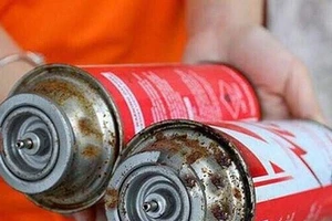 Nổ bình gas mini khiến bé gái 2 tuổi bị bỏng nặng