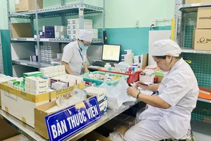 Đấu thầu thuốc, vật tư y tế: Gỡ hoài chưa hết vướng