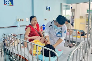 Bệnh sởi ở TP.HCM tăng, xét nghiệm tất cả ca phát ban dạng sởi