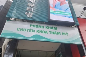 Cơ sở thẩm mỹ không phép mở chuông báo cháy tẩu thoát khi có đoàn kiểm tra