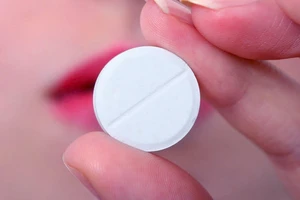 Tự uống thuốc phá thai 20 tuần, cô gái trẻ suýt mất mạng