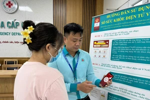 Sổ sức khỏe điện tử: Đi khám bệnh chỉ cần mang theo điện thoại 