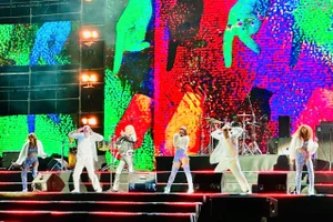 Dalat Spring Concert và sự bùng cháy của Boney M và Samantha Fox 